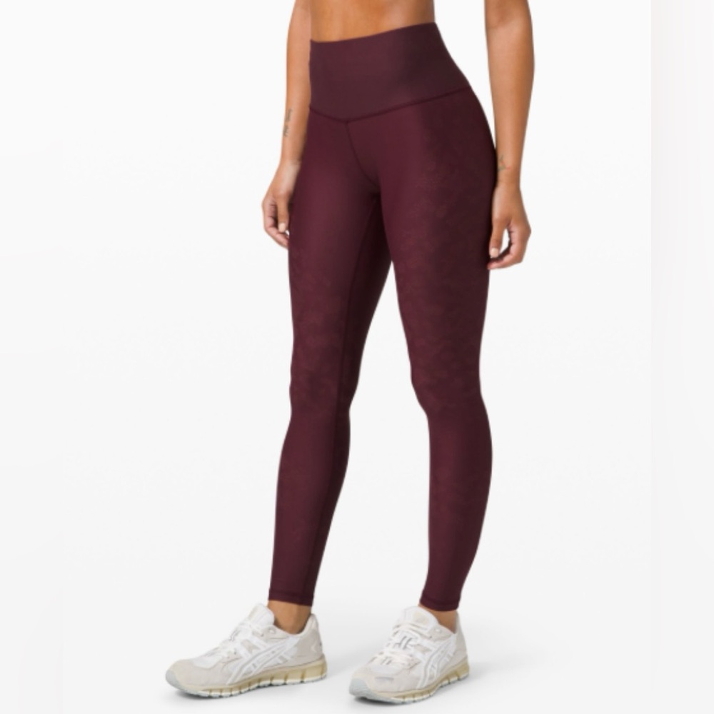 Lululemon High Rise Tight - 8